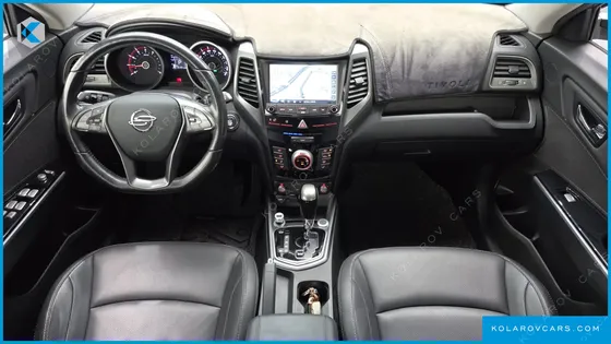 KGM - SSANGYONG TIVOLI VX 2WD