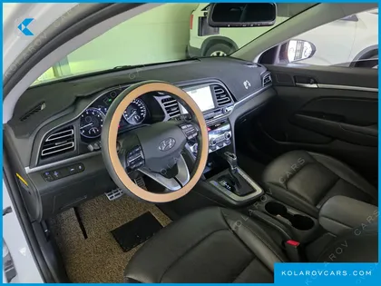 HYUNDAI ELANTRA (AVANTE) 1.6