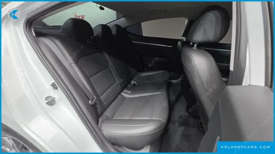 HYUNDAI ELANTRA (AVANTE) 1.6