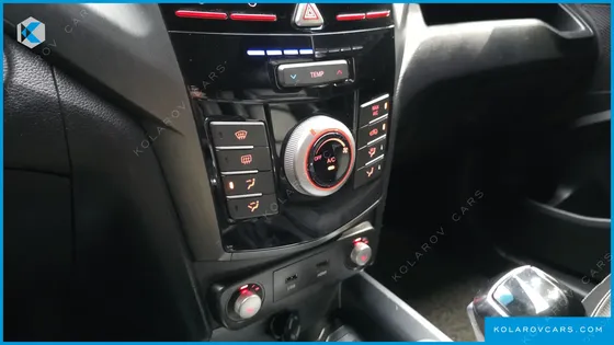 KGM - SSANGYONG TIVOLI DIESEL VX 2WD