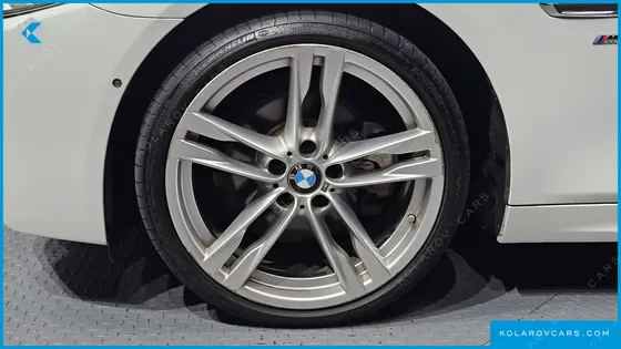 BMW 5 SERIES 520D XDRIVE M AERO DYNAMIC