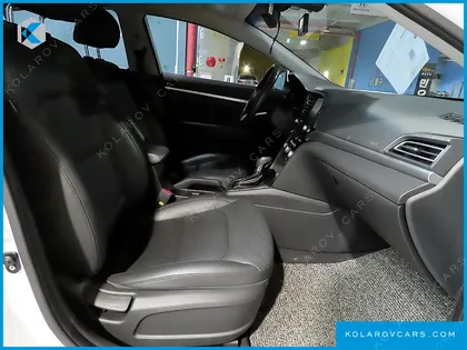 HYUNDAI ELANTRA (AVANTE) 1.6