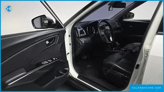 KGM - SSANGYONG TIVOLI VX 2WD