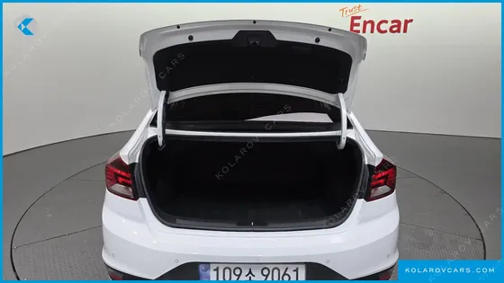 HYUNDAI ELANTRA (AVANTE) 1.6