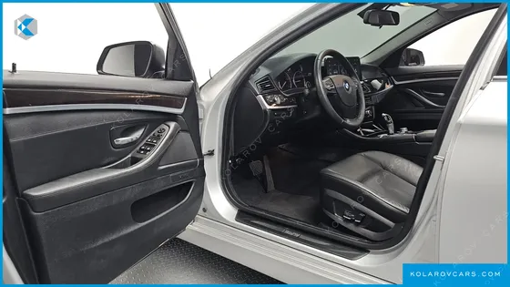 BMW 5 SERIES 520D