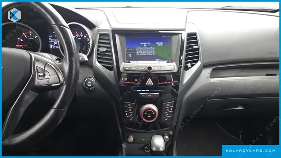KGM - SSANGYONG TIVOLI VX 2WD