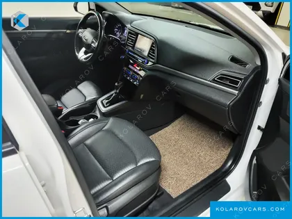 HYUNDAI ELANTRA (AVANTE) 1.6