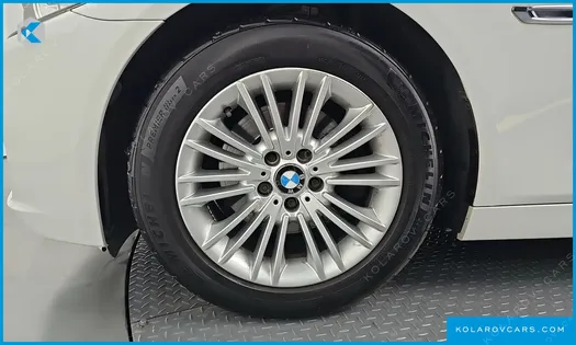 BMW 5 SERIES 520D
