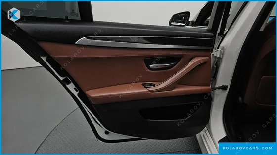 BMW 5 SERIES 520D