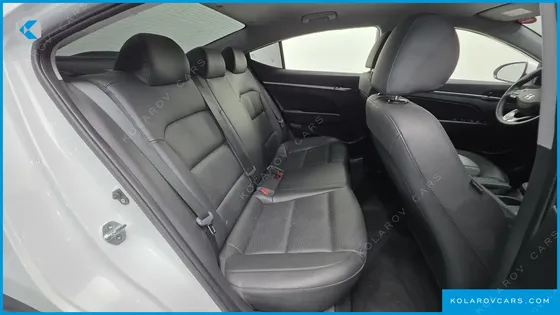 HYUNDAI ELANTRA (AVANTE) 1.6
