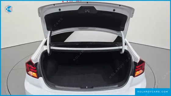 HYUNDAI ELANTRA (AVANTE) 1.6