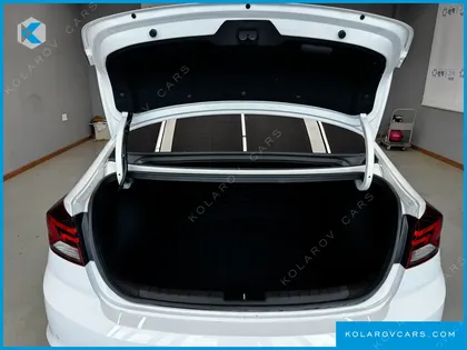 HYUNDAI ELANTRA (AVANTE) 1.6