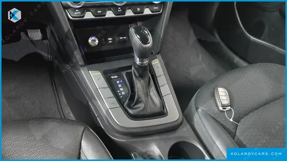 HYUNDAI ELANTRA (AVANTE) 1.6