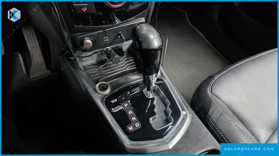 KGM - SSANGYONG TIVOLI VX 2WD
