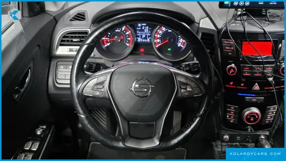 KGM - SSANGYONG TIVOLI VX 2WD