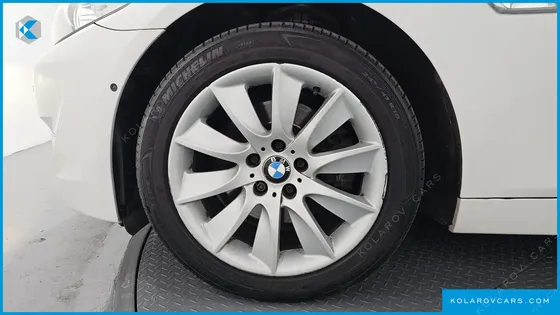 BMW 5 SERIES 528I