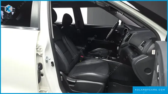 KGM - SSANGYONG TIVOLI VX 2WD