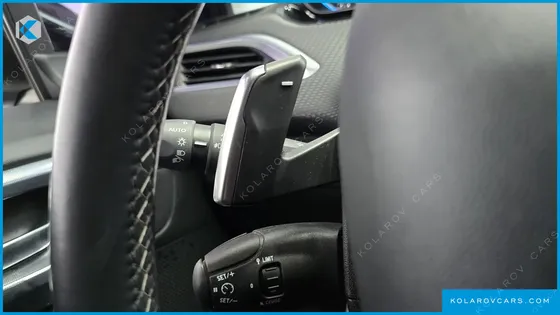PEUGEOT 2008 1.6 E-HDI ALLURE