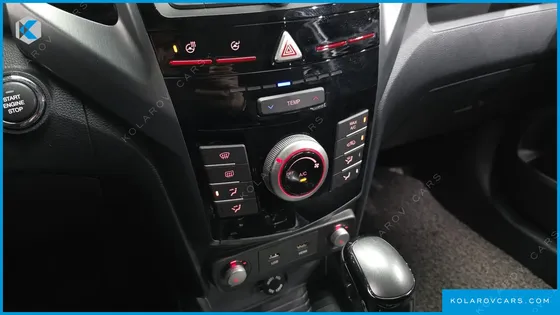 KGM - SSANGYONG TIVOLI VX 2WD