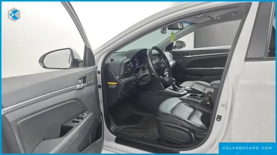 HYUNDAI ELANTRA (AVANTE) 1.6