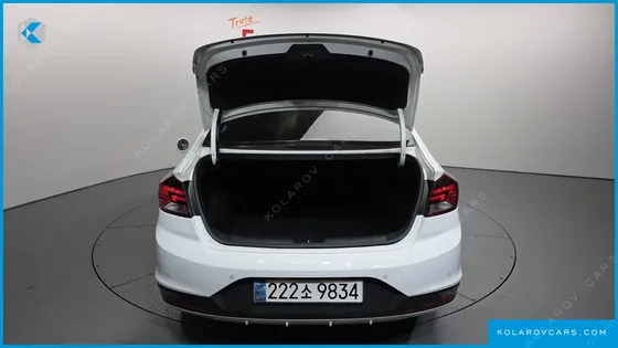 HYUNDAI ELANTRA (AVANTE) 1.6