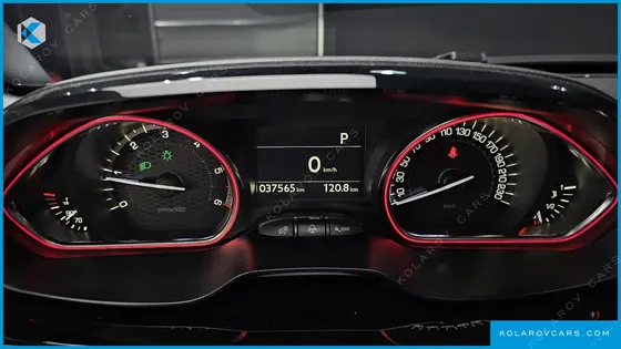 PEUGEOT 2008 1.5 BLUEHDI GT LINE