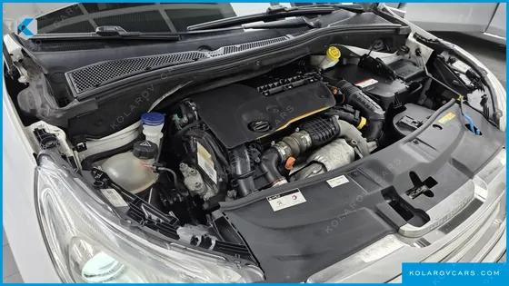 PEUGEOT 2008 1.6 BLUEHDI FELINE