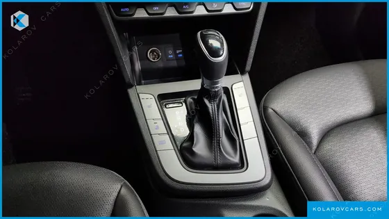 HYUNDAI ELANTRA (AVANTE) 1.6