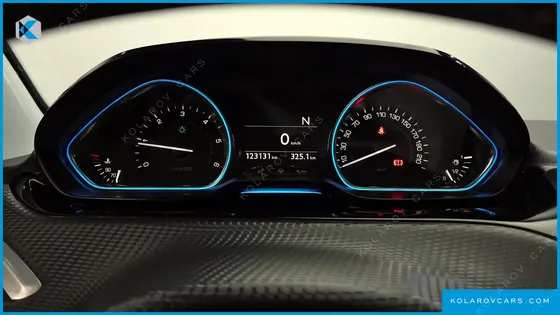 PEUGEOT 2008 1.6 E-HDI FELINE