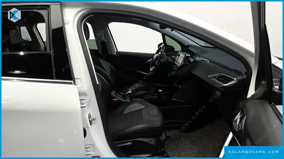 PEUGEOT 2008 1.6 E-HDI FELINE