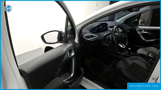 PEUGEOT 2008 1.6 E-HDI FELINE