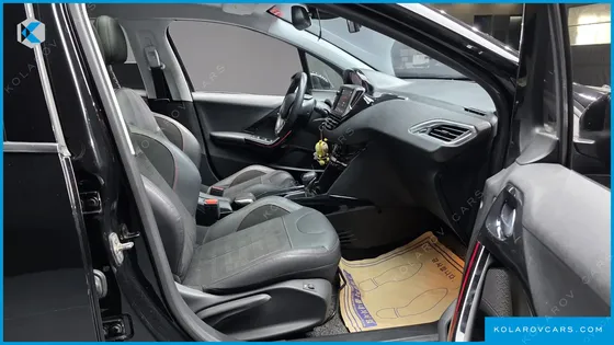 PEUGEOT 2008 1.5 BLUEHDI GT LINE
