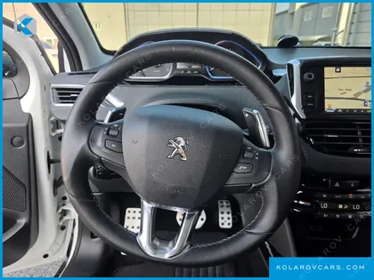 PEUGEOT 2008 1.6 BLUEHDI FELINE