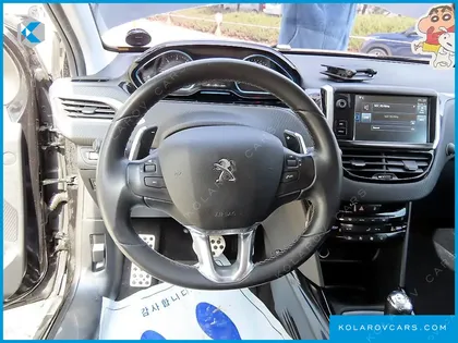 PEUGEOT 2008 1.6 E-HDI FELINE L