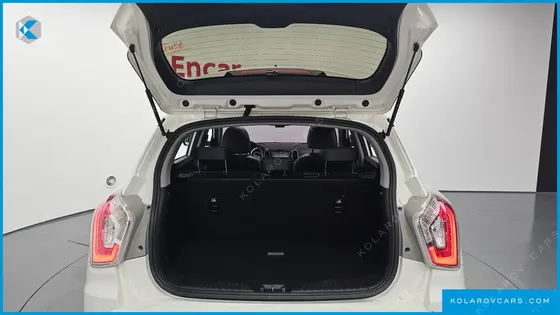 KGM - SSANGYONG TIVOLI DIESEL LX 2WD