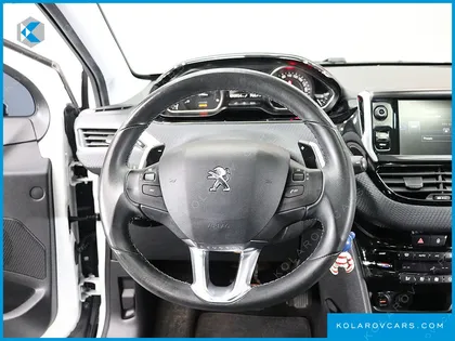 PEUGEOT 2008 1.6 BLUEHDI FELINE