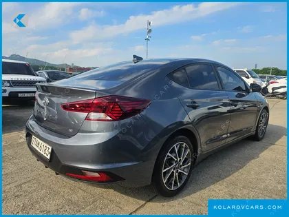 HYUNDAI ELANTRA (AVANTE) 1.6