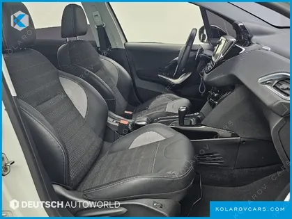 PEUGEOT 2008 1.6 E-HDI FELINE L