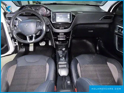 PEUGEOT 2008 1.6 E-HDI FELINE S
