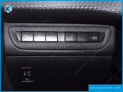 PEUGEOT 2008 1.6 E-HDI FELINE S