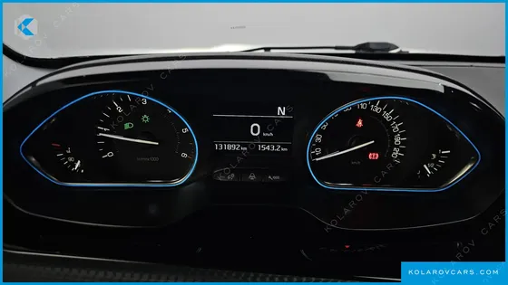 PEUGEOT 2008 1.6 BLUEHDI FELINE