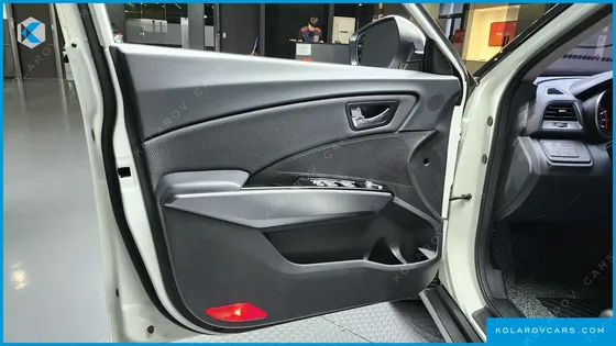 KGM - SSANGYONG TIVOLI VX 2WD