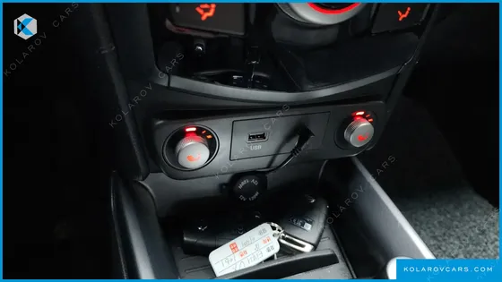 KGM - SSANGYONG TIVOLI VX 2WD