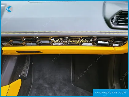 LAMBORGHINI HURACAN LP640-4 EVO SPYDER