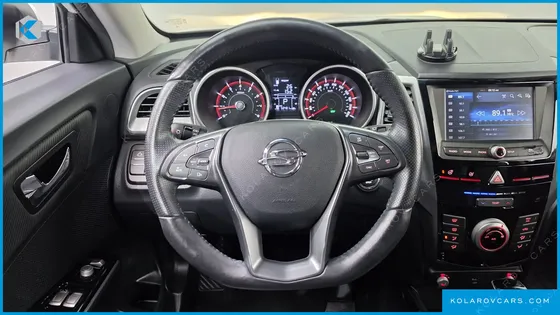 KGM - SSANGYONG TIVOLI VX 2WD