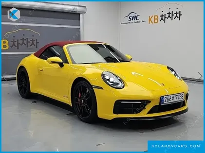 PORSCHE 911 CARRERA 4 GTS CABRIOLET