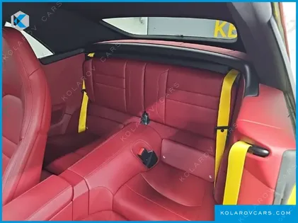 PORSCHE 911 CARRERA 4 GTS CABRIOLET