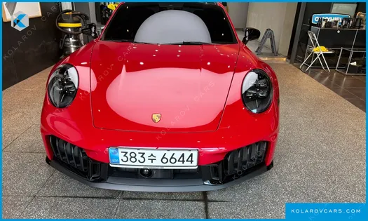 PORSCHE 911 CARRERA 4 GTS