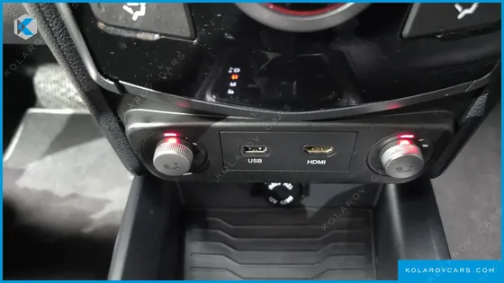 KGM - SSANGYONG TIVOLI VX 2WD