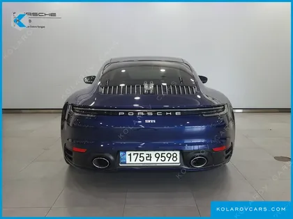 PORSCHE 911 CARRERA 4S